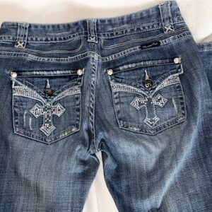 Women’s Rock and Roll Cowgirl, low rise size27x34 jeans